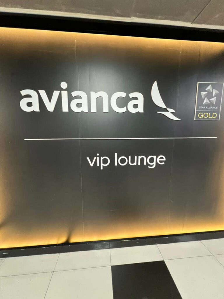 Entrance Avianca VIP Lounge El Salvador Airport SAL